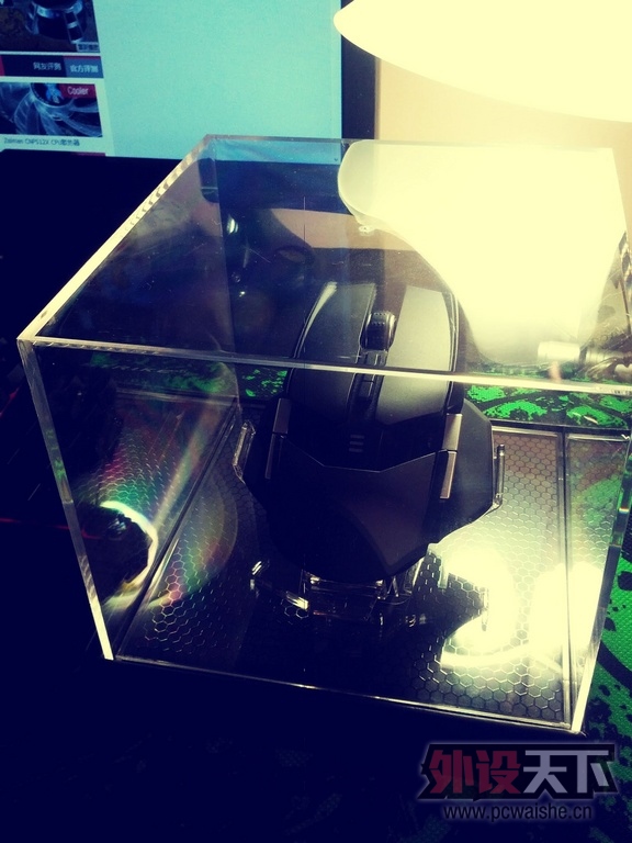 MIONIX NAOS 8200 ͵+͵