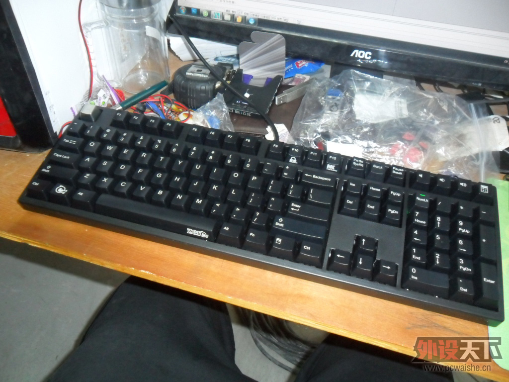 DUCKY ZERO 2108
