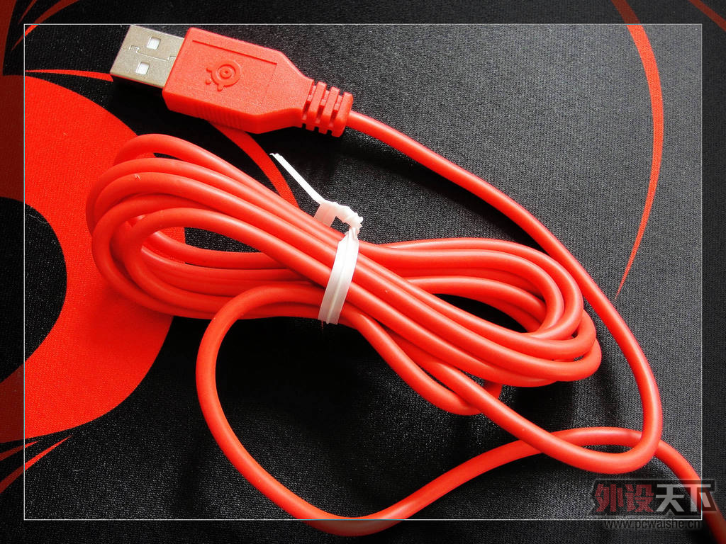 ���š��й��硱---�� SteelSeries�����»ս��������Sensei RAW���