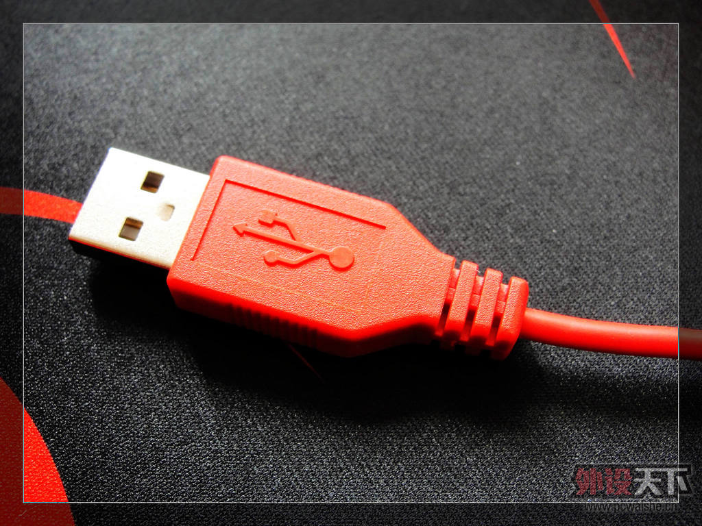 ���š��й��硱---�� SteelSeries�����»ս��������Sensei RAW���