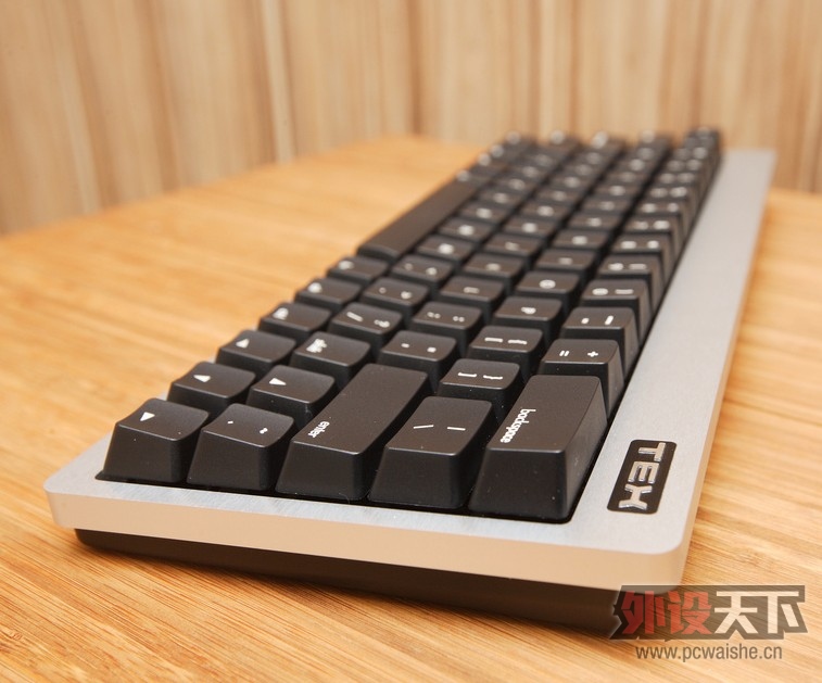 µPOKERû,ǿ¶־ TEX TKB-600