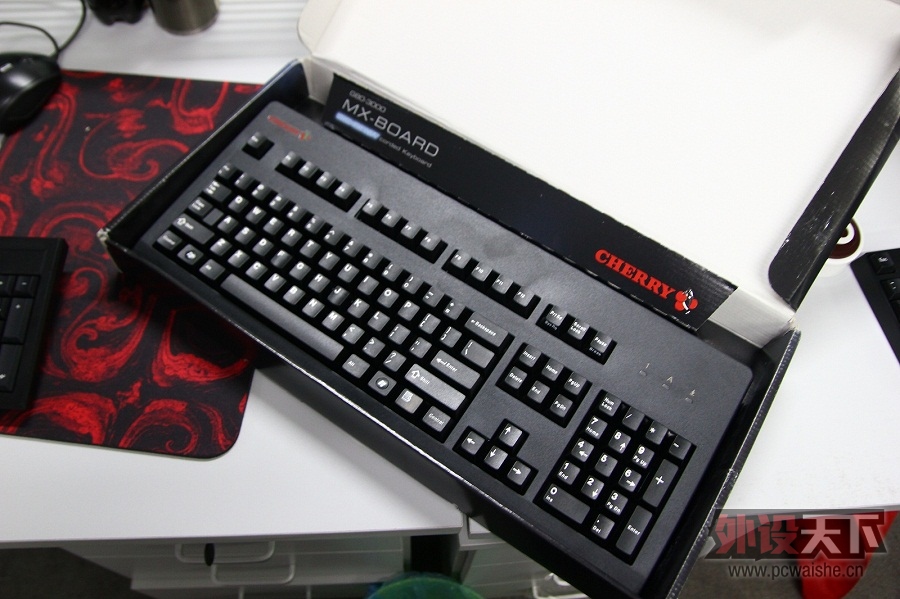 ��ҩ CHERRY G80-3484HKCUS ˮ��ͼ��