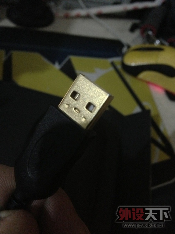 USB����޺ۼ�