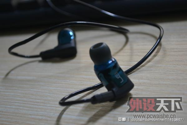 UE TF10�������л��ڱ���988Ԫ �����潻