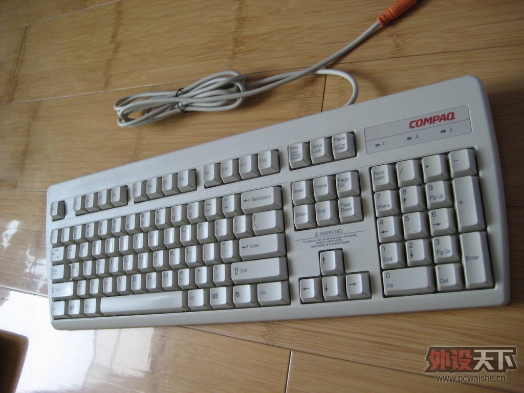 ��ÿ��һͼ7��compaq RT235