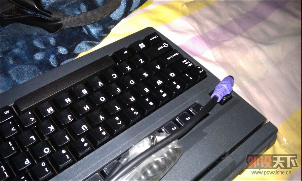 G80-8200�ڶ�ɫ����