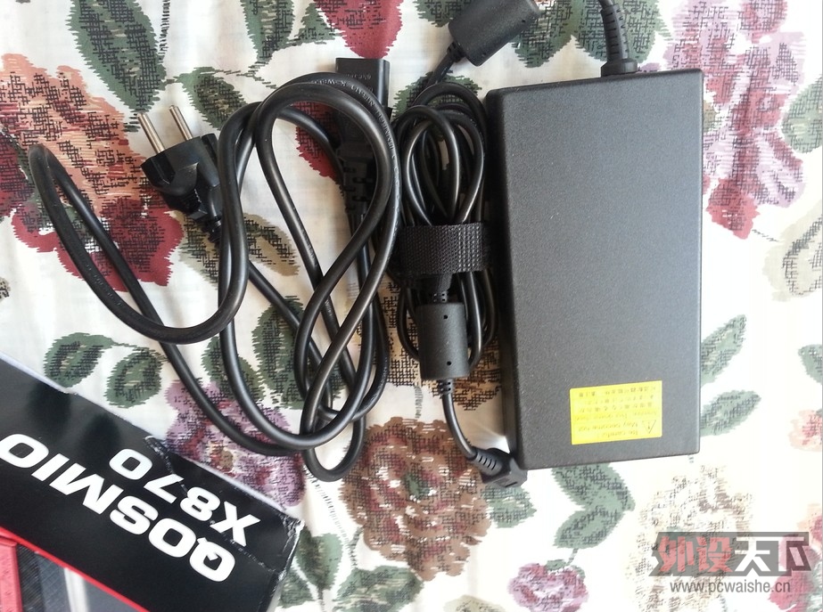�ൺ����ת��ȫ�¶�֥X870 ����3D��Ϸ�ʼǱ�����