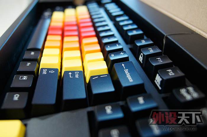 [�㽭]ף���������ɶ��ɶ| KBC ůɫƴ�� 37�� 30Ԫ��
