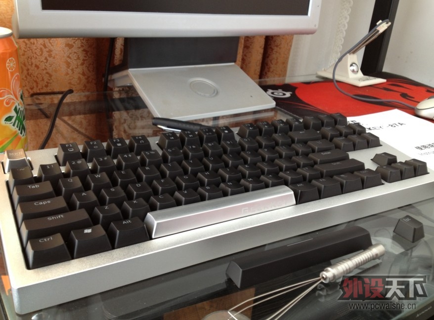 [20P] �ڸ���Ů�����˽��������ҵĵ�����MKC GeekKey-87�� �̹� ����
