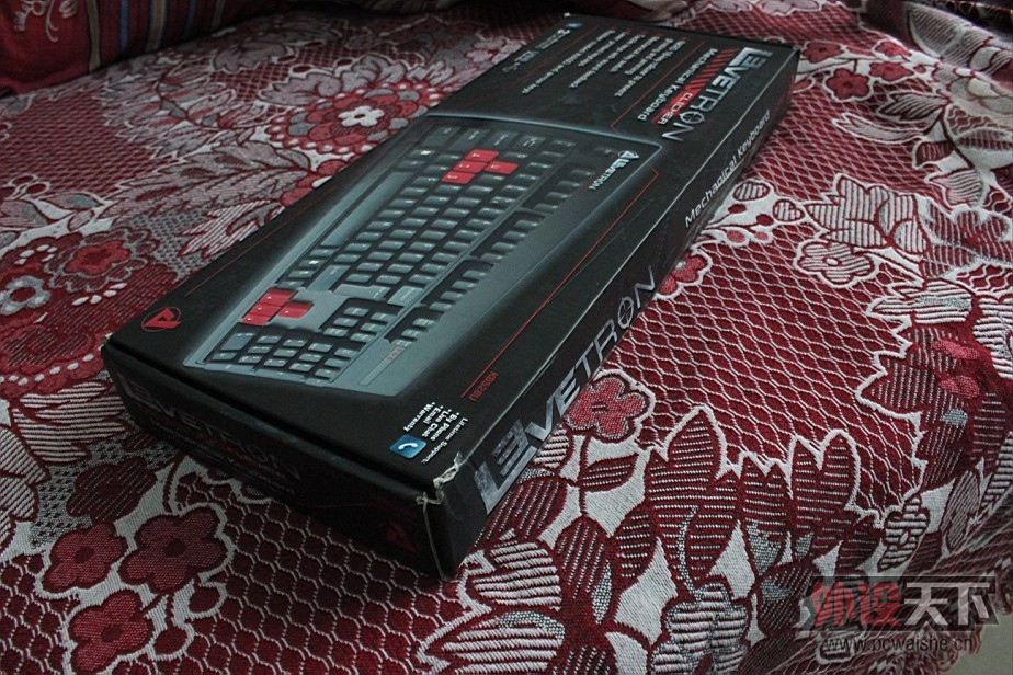AZiO LeveTron&reg; KB528Uе̡Ĳ