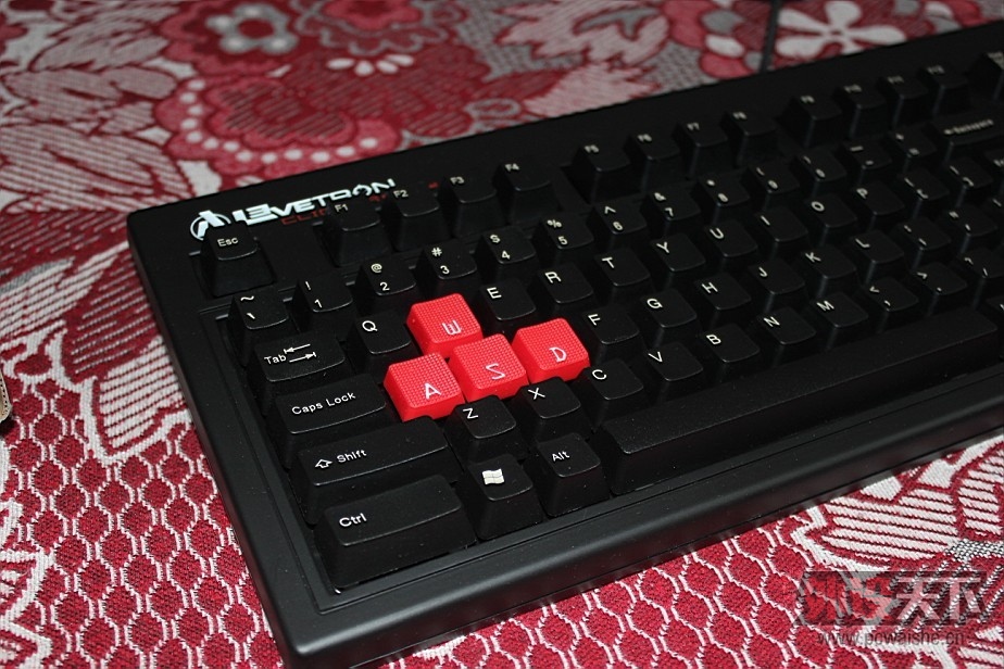 AZiO LeveTron&reg; KB528Uе̡Ĳ