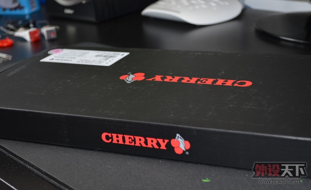 [��Ʒ�׷�����]Cherry MX-Board 2.0����+KC104Bԭ���߶ȼ�ñ�������