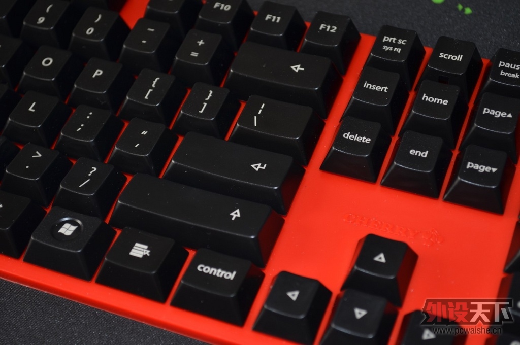 [��Ʒ�׷�����]Cherry MX-Board 2.0����+KC104Bԭ���߶ȼ�ñ�������