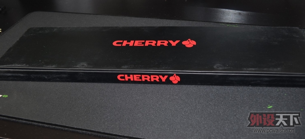 [��Ʒ�׷�����]Cherry MX-Board 2.0����+KC104Bԭ���߶ȼ�ñ�������