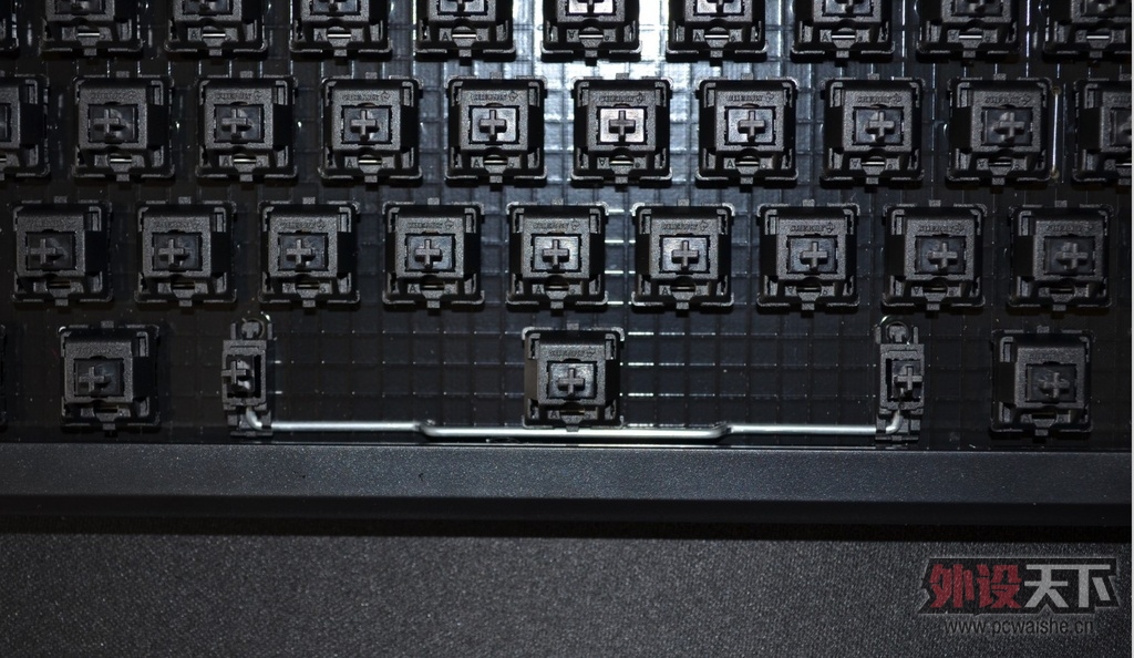 [��Ʒ�׷�����]Cherry MX-Board 2.0����+KC104Bԭ���߶ȼ�ñ�������
