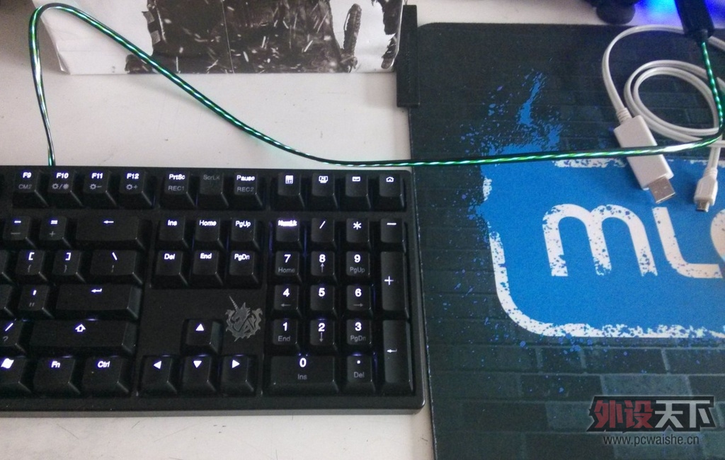 ���Ѹ�����Ƶ���޸��صƹⳣ����ԭ��miniUSB��ͷ����ֵ��ӵ��~~