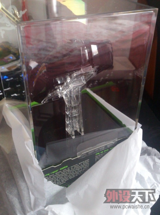 [ɽ��] ����ȫ�µ�razer ����4g δʹ��δ���⡣����