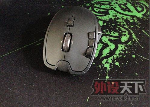 ޼G70084