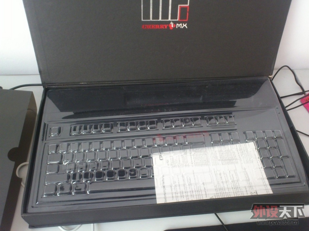 ����98��CHERRY G80-3000 ��ɫ���� 550���� ��˵��ȫ ��α�뻹û���ü���