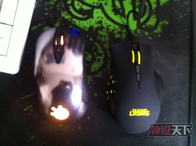 Razer ��â�� Ӣ������  �ر�� �򵥿���