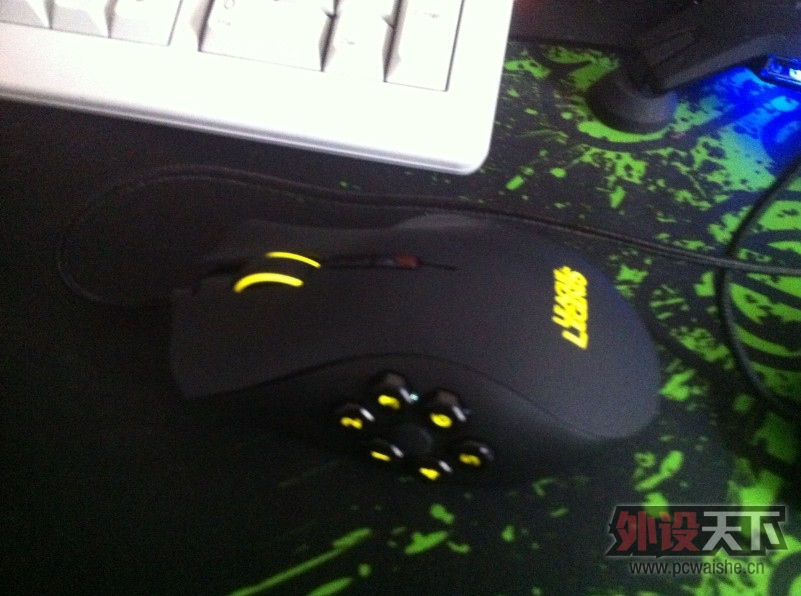 Razer ��â�� Ӣ������  �ر�� �򵥿���
