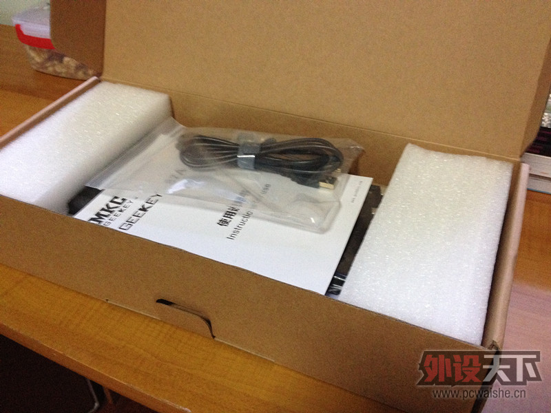 MKC  GEEKKEY87�Ǻ�����ҩ~