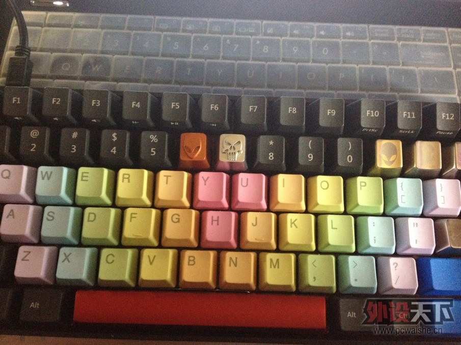 (}EMYU5P94`%XYILB64Z~$X.jpg