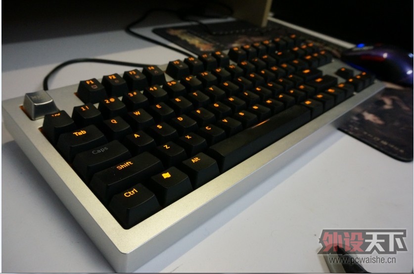 [�Ϻ�]���ۡ�����MKC-GEEKKEY 87-A���ǣ��������
