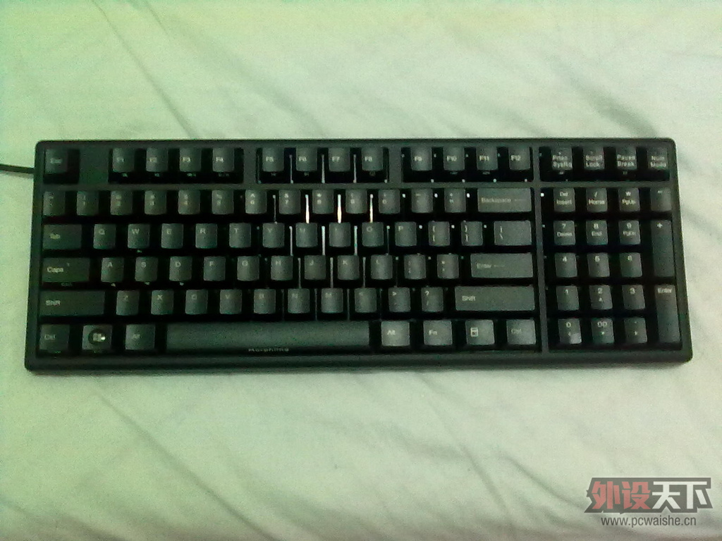 ��9����plum96��ɫ����һ����pom��ñ����װ���