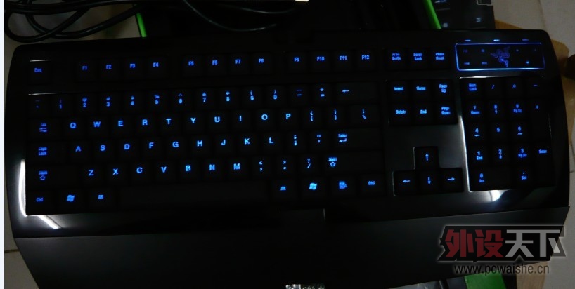 ���人����razer9.6���¼��̺����Kinzu ���һ��350