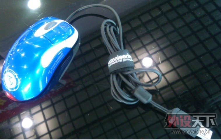 ��Noppoo MINI84 �ں� IO1.1SK G400