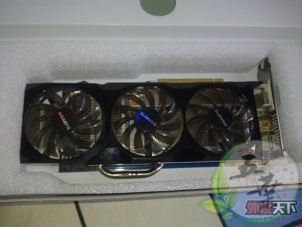 ��ȫ����������GTX570�Կ�һ��(GV-N570OC-13I) �Ե�100