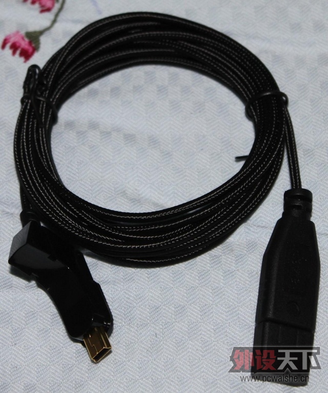 [���/�߼�]�����ϡ�Razer �����۾������3.5G  9���£���˵����