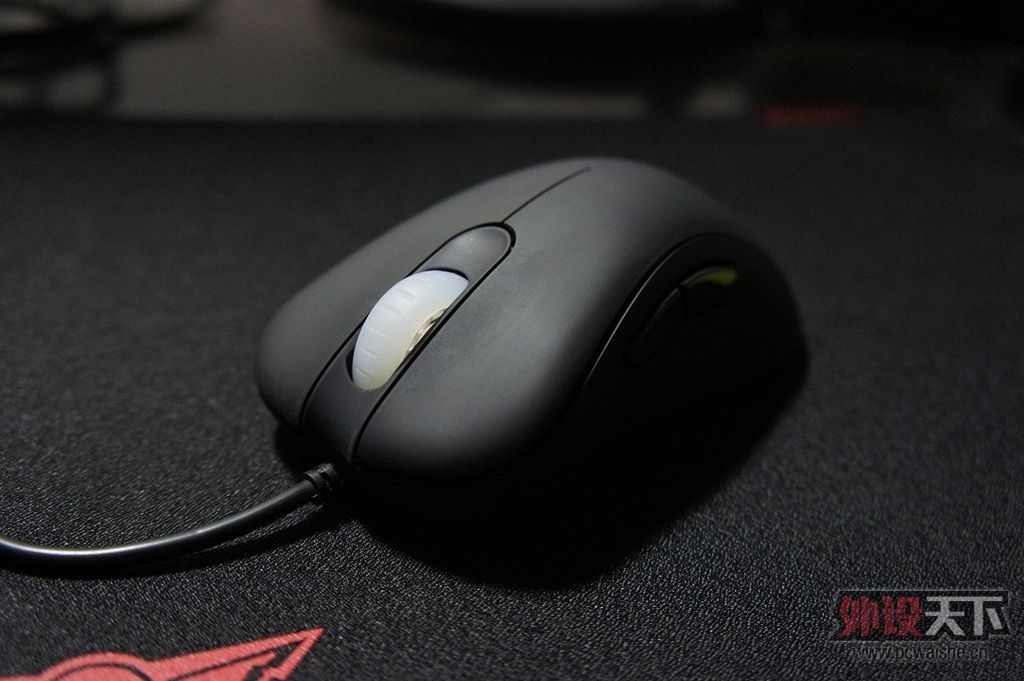 ���㶫����ZOWIE EC2 EVO ��ɫ�۷�