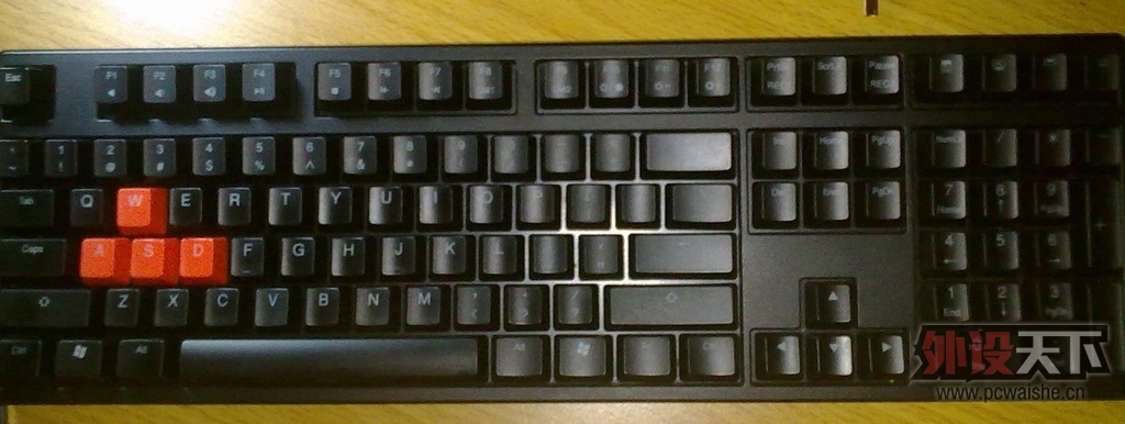 [�Ϸ�]DUCKY 9008 S2�Ϲ���� 750Ԫ(�ѳ�������)