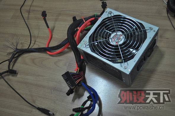 [11P] ��˿����ĳһ���������ǵ�봽��ۣ�ר��ֻ��ĵ���װ����