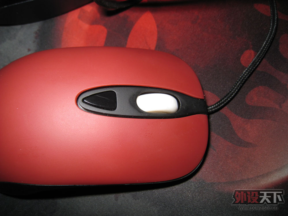 kinzu V2 Pro,��ɫ��ͻϮ����130����