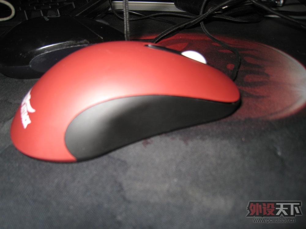 kinzu V2 Pro,��ɫ��ͻϮ����130����