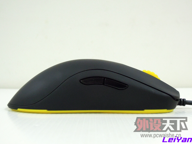 ץ��ʽ����-ZOWIE FK
