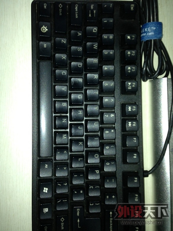 Y55GG2YV@(`M{`(QGX@2]20.jpg