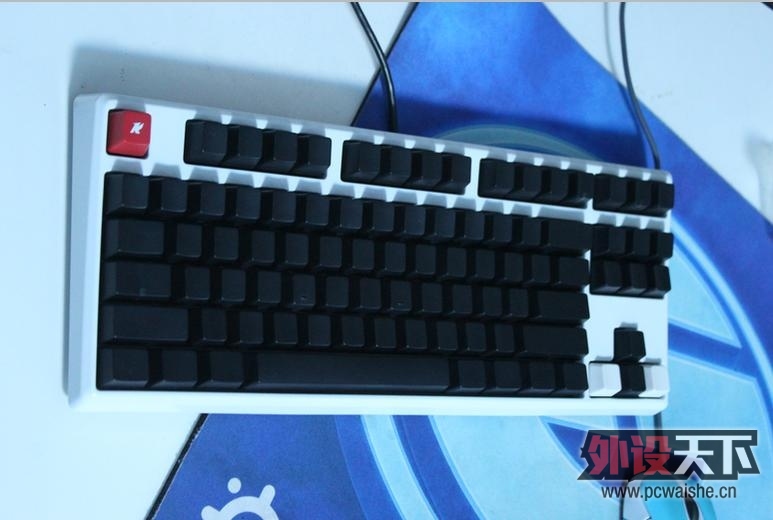192722hp0uom2hxlpzp3m0.jpg
