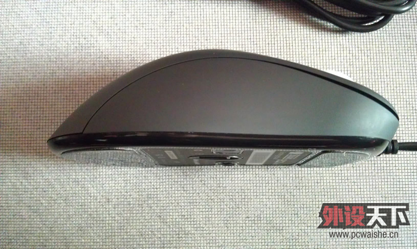 [����] [�Ĵ�]�س�9�º�ɫ���EC2EVO