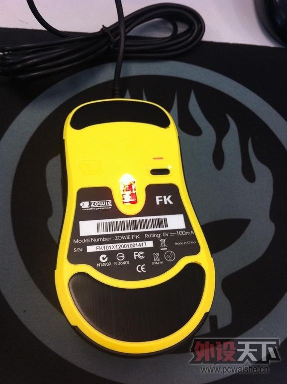��ħ����zowie FK���С�