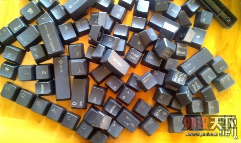 [�ѳ�]��ɫͬ��37��PBT KBC�����104��PBT��ñ