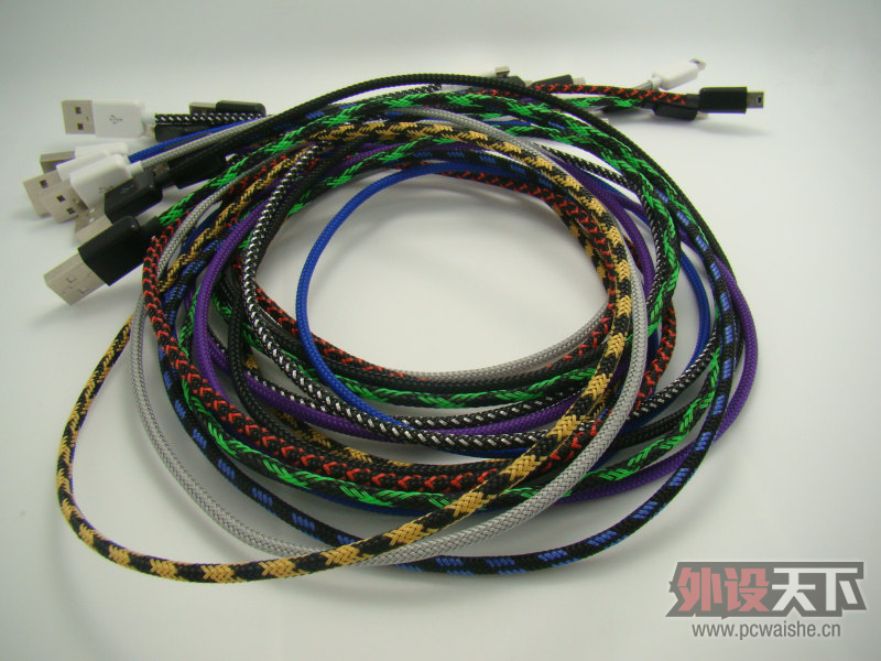 ��̳��Ū�˼��� ��е����USB�� ��ɫ��Ƥ����