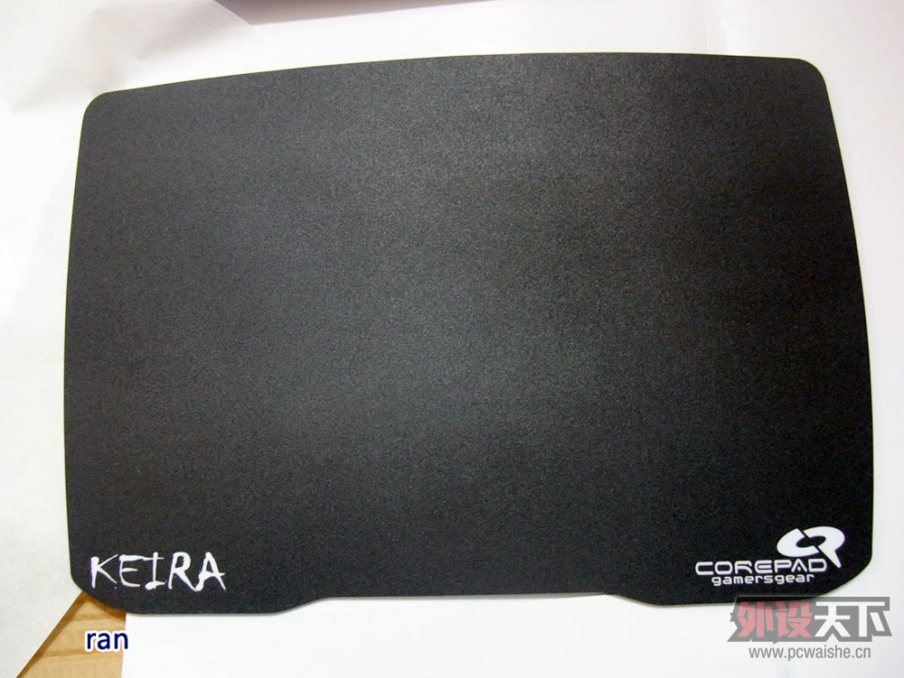 ��˳�����͡�ɲ����֮���ƽ��׷Ѱ����COREPAD KEIRA ���� ��������ߴ�-�ڣ�ʹ��С��