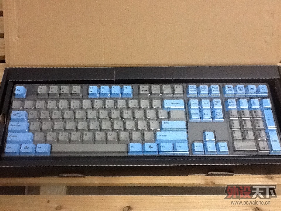 ducky 9008 G2 Pro  Ҳ 