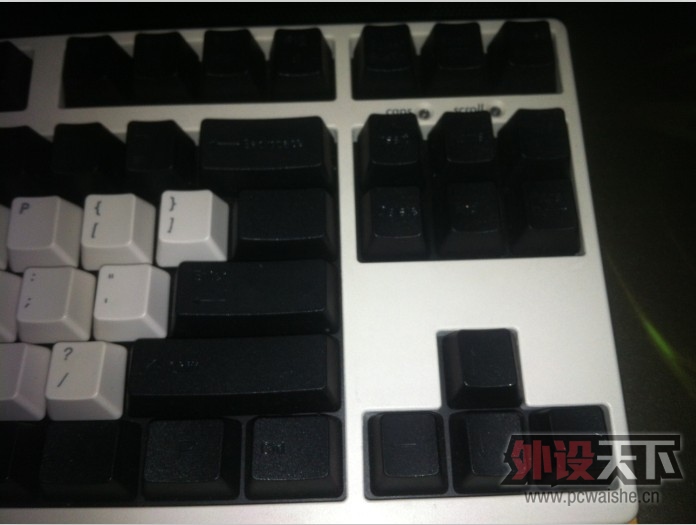 �ѳ����Ͼ����� KBC 87��ͬ�̼�ñ�������£�120��Xͨ