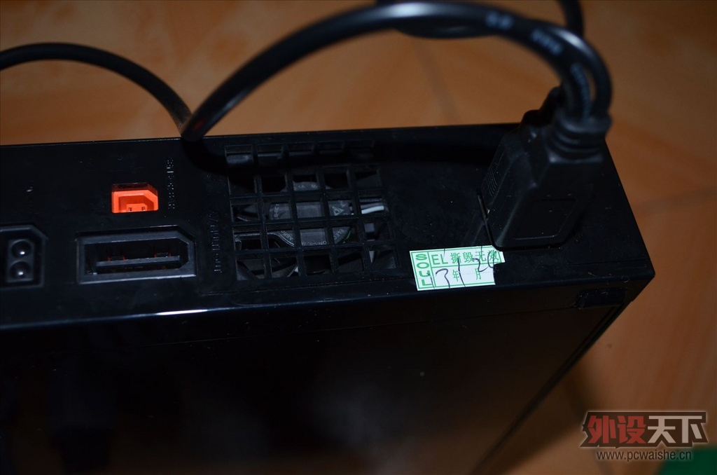 �����ݡ�������wii��ɫ320G˫�ֱ� 9�� 1000����