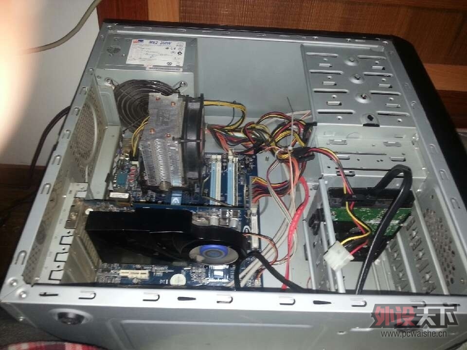 1200Ԫ��һ̨̨ʽ����(˫��2.8GHz-9800GT�Կ�-2GB�ڴ�-320GBӲ�̣�